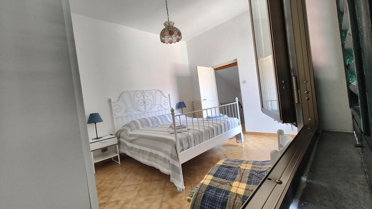 Countryhouse Traversa Du Furnu อิมเปรีอา ภายนอก รูปภาพ