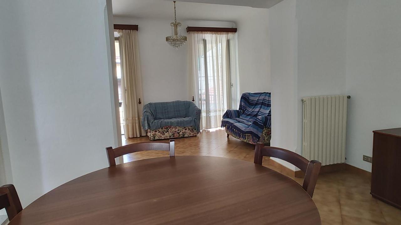 Countryhouse Traversa Du Furnu อิมเปรีอา ภายนอก รูปภาพ